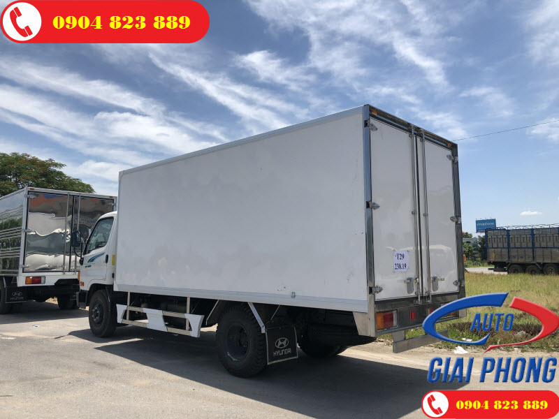 Hyundai 110S Thùng Kín Composite 7 Tấn Thành Công