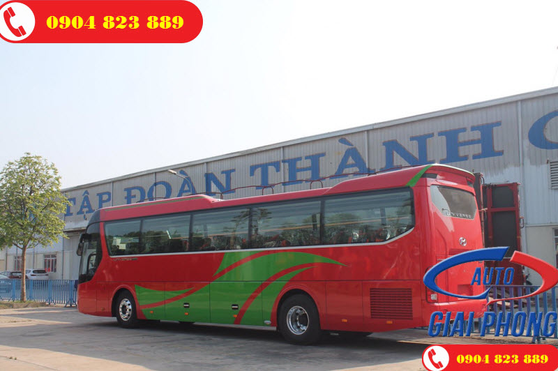 Xe khách Hyundai Universe 47 Chỗ Premium Bản Cao Cấp