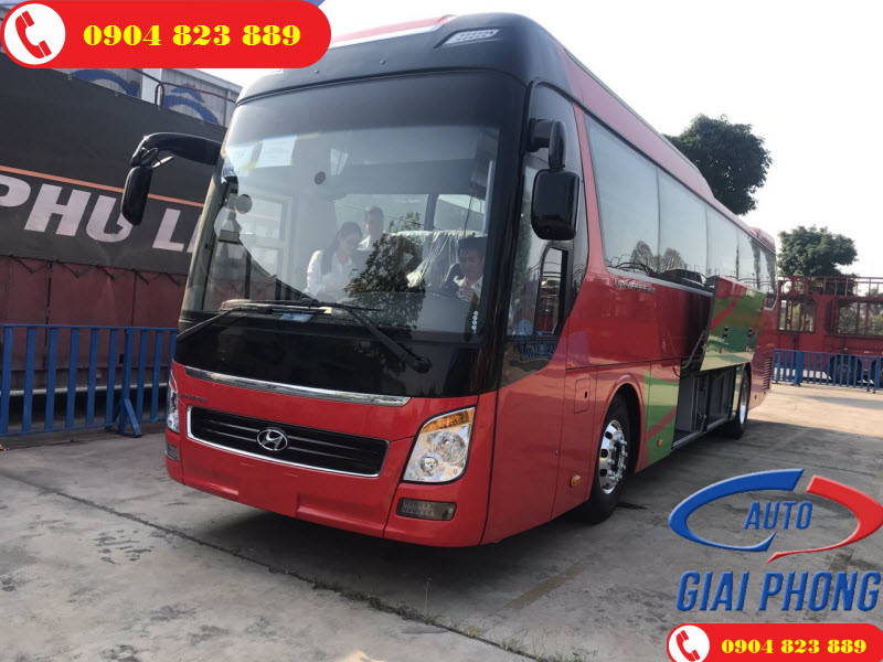 Xe khách Hyundai Universe 47 Chỗ Premium Bản Cao Cấp
