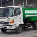 Xe phun tưới nước rửa đường 6 khối HINO FC9JESW
