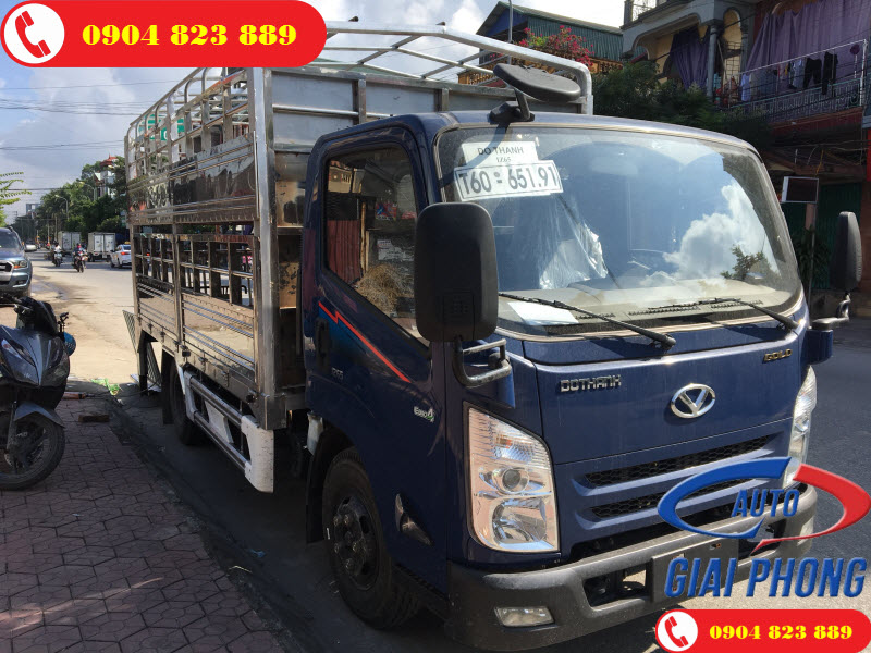 Xe tải Đô Thành IZ65 Gold Chở Lợn 2 Tầng Có Bửng Nâng