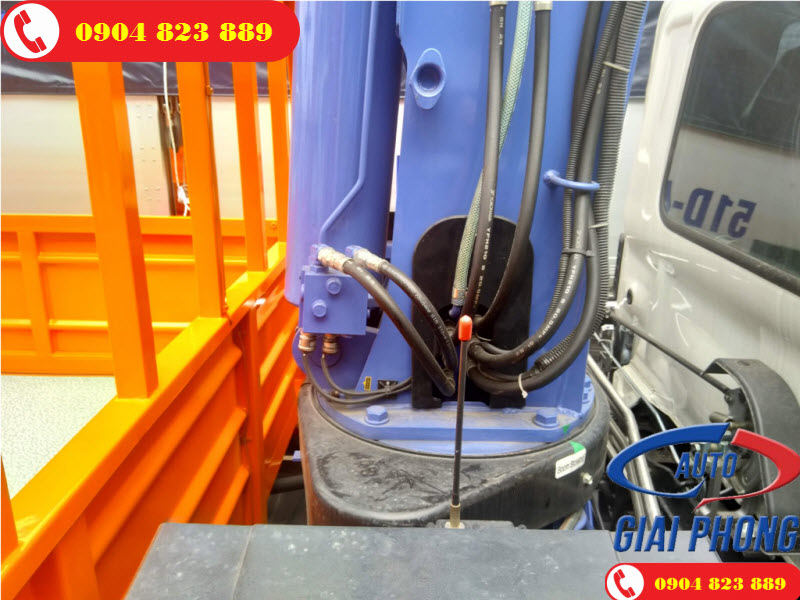 Xe tải Hino FC9JLTA 6.4 Tấn gắn cẩu Tadano 3 Tấn 4 Khúc