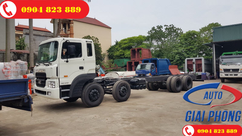 Xe tải Hyundai HD320 Thùng Kín 19 Tấn 4 Chân Nhập Khẩu