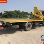 Xe tải cứu hộ gắn cẩu sàn trượt càng kéo Hyundai 110SP