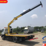 Xe tải cứu hộ gắn cẩu sàn trượt càng kéo Hyundai 110SP